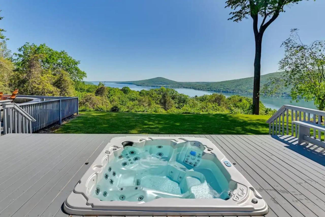 153) Hot Tub While Taking In Lake Front View Villa Naples Exteriör bild